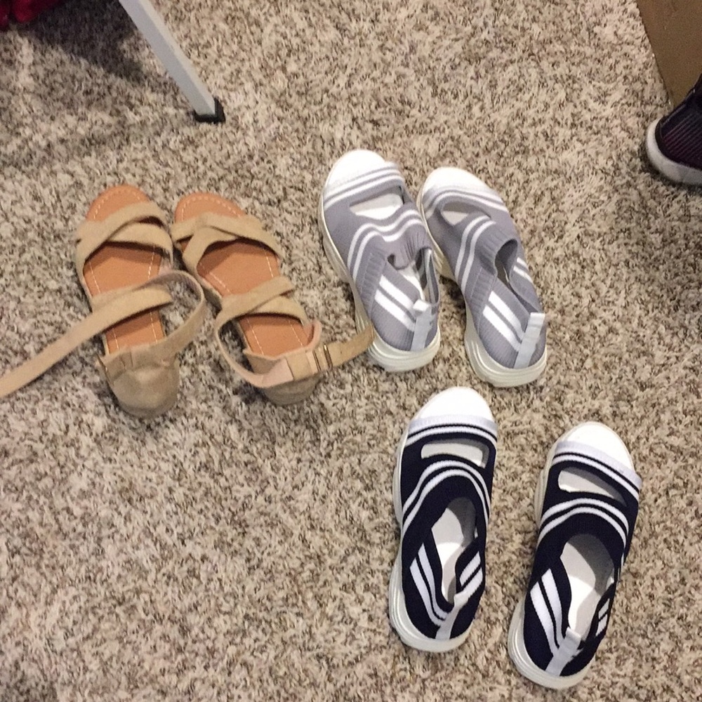Platform sandals brand new never worn